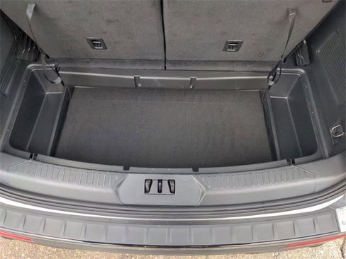 Certified 2022 Ford Explorer ST-Line image 14