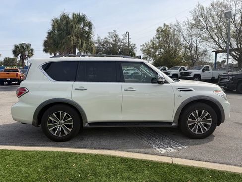 Used 2020 Nissan Armada SL w/ Premium Package image 3