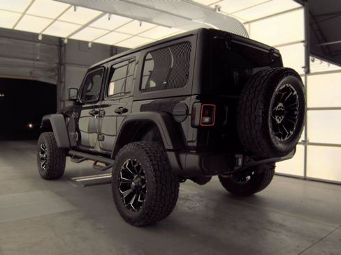 Used 2019 Jeep Wrangler Unlimited Rubicon AWD/4WD image 7