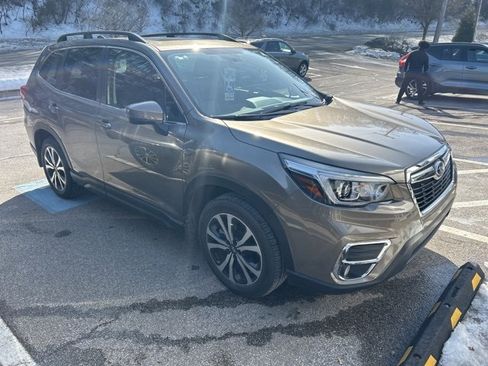 Used 2020 Subaru Forester Limited w/ Popular Package #3 image 14