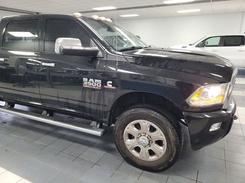 Used 2015 RAM 3500 Laramie Longhorn image 8
