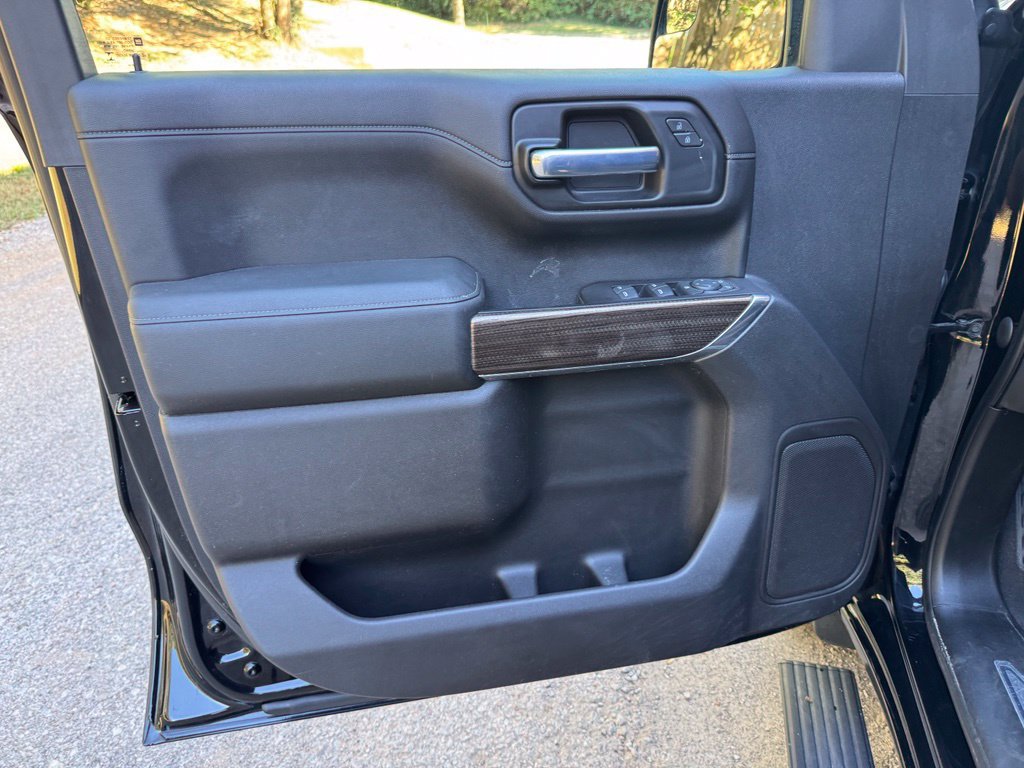 Used 2020 Chevrolet Silverado 1500 RST AWD/4WD image 13