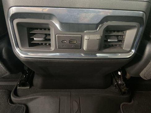 Used 2022 Chevrolet Silverado 2500 High Country AWD/4WD image 22