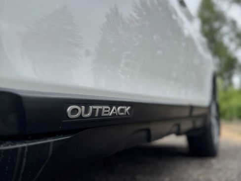 Used 2019 Subaru Outback 3.6R Limited w/ Popular Package #2 AWD/4WD image 47