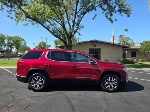 Used 2020 GMC Acadia SLE FWD image 3