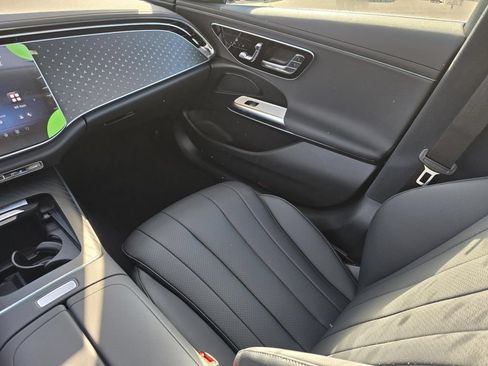 Used 2026 Mercedes-Benz E 450 4MATIC Sedan image 27