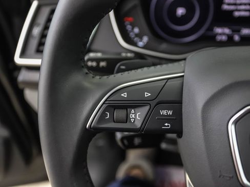 Used 2019 Audi Q5 2.0T Premium Plus image 12