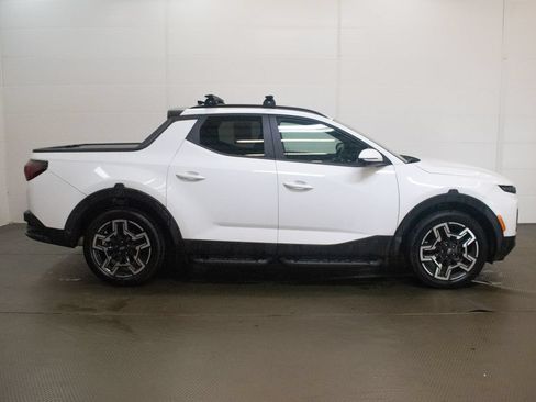Used 2025 Hyundai Santa Cruz Limited AWD/4WD image 3