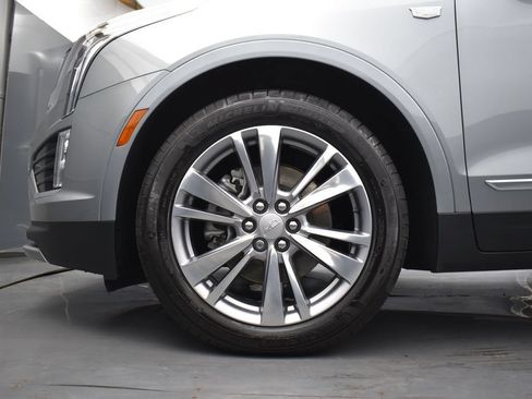 Certified 2024 Cadillac XT5 Premium Luxury AWD/4WD image 8