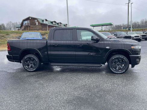 New 2026 RAM 1500 Big Horn AWD/4WD image 11