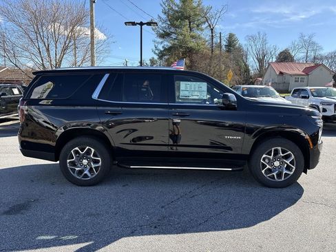 New 2025 Chevrolet Tahoe LS image 9