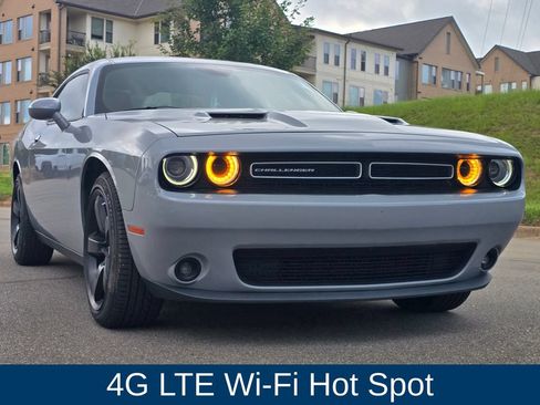 Used 2020 Dodge Challenger SXT w/ Plus Package RWD image 31
