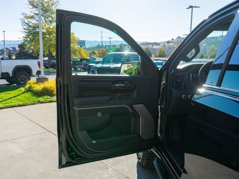 New 2026 GMC Sierra 1500 AT4X w/ AT4X AEV Edition image 18