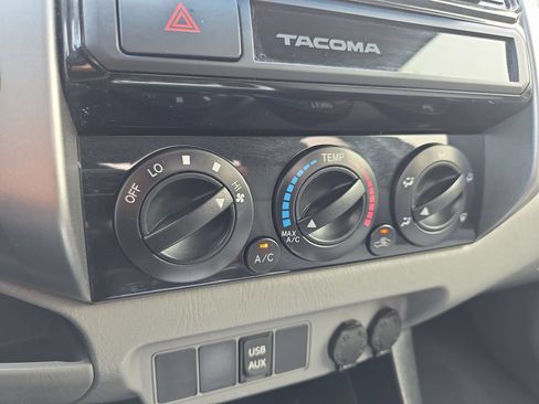 Used 2015 Toyota Tacoma 4x4 Double Cab w/ SR5 Package image 24
