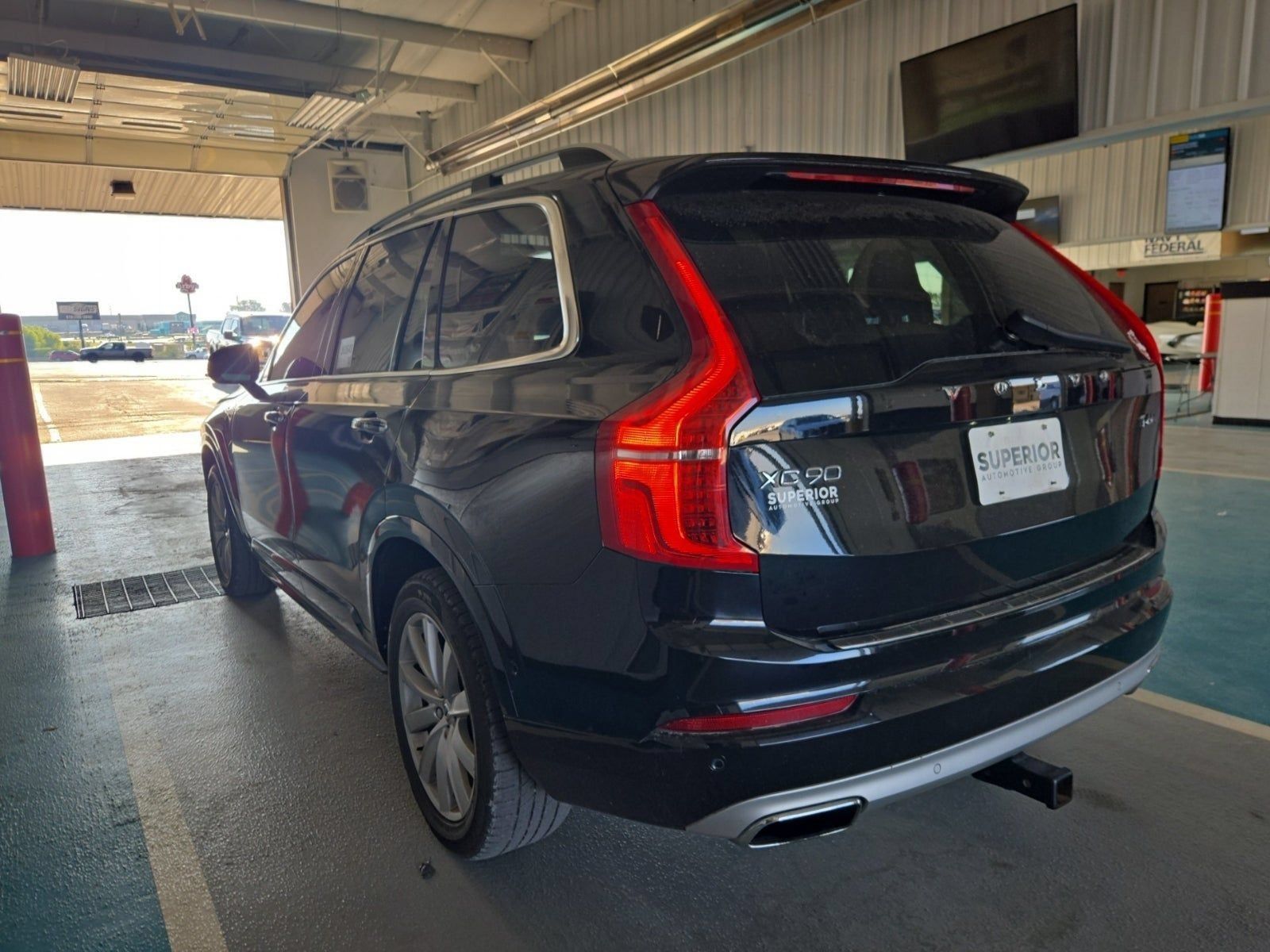 Used 2019 Volvo XC90 T6 Momentum w/ Advanced Package AWD/4WD image 4