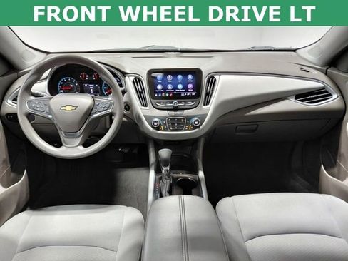 Certified 2025 Chevrolet Malibu LT image 2