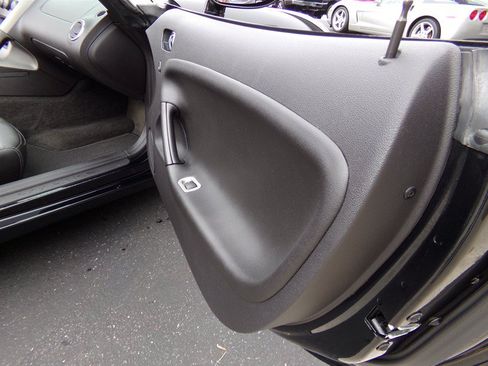 Used 2007 Pontiac Solstice Convertible w/ Premium Package RWD image 53