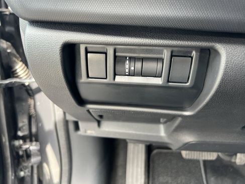 Used 2026 Subaru Forester Premium AWD/4WD image 17