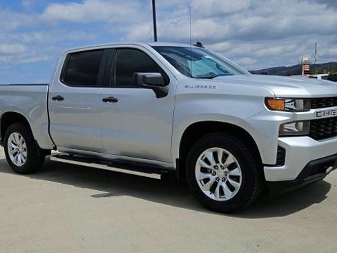 Used 2021 Chevrolet Silverado 1500 Custom RWD image 2