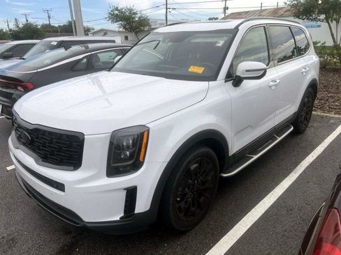 Used 2021 Kia Telluride EX w/ EX Premium Package AWD/4WD image 1