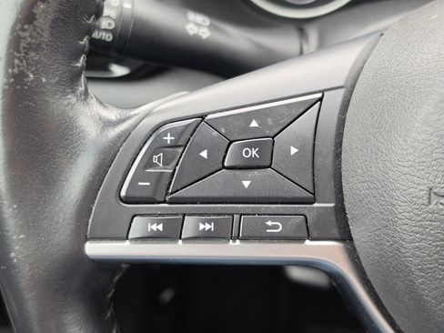 Used 2022 Nissan Sentra SV w/ All-Weather Package FWD image 16