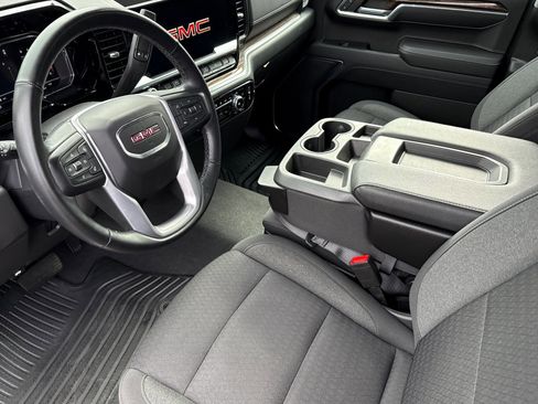 Used 2023 GMC Sierra 1500 Elevation image 11