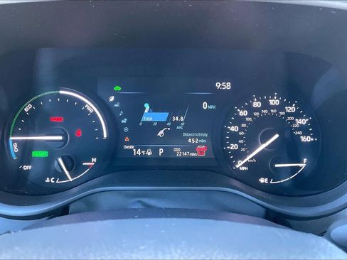 Used 2025 Toyota Sienna XLE image 26