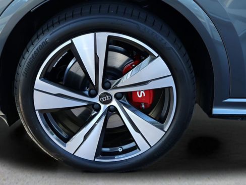 New 2026 Audi SQ5 Premium Plus AWD/4WD image 9