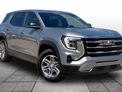 Used 2025 GMC Terrain Elevation FWD image 2