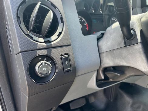 Used 2016 Ford F250 XL RWD image 11
