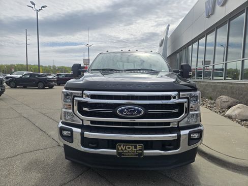 Certified 2021 Ford F350 Lariat w/ Lariat Value Package AWD/4WD image 4