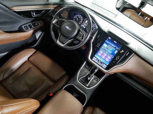 Used 2020 Subaru Outback Touring XT image 9