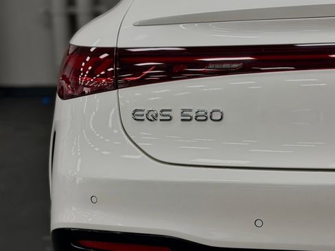 Certified 2023 Mercedes-Benz EQS 580 4MATIC Sedan image 13
