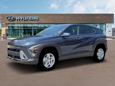 New 2026 Hyundai Kona SE AWD/4WD image 2