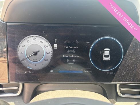 Certified 2024 Hyundai Elantra SEL FWD image 6