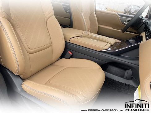 New 2026 INFINITI QX80 Luxe image 10