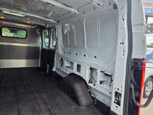 Used 2016 Ford Transit 250 148 Low Roof RWD image 27