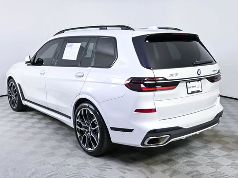 Used 2023 BMW X7 xDrive40i w/ Executive Package AWD/4WD image 4