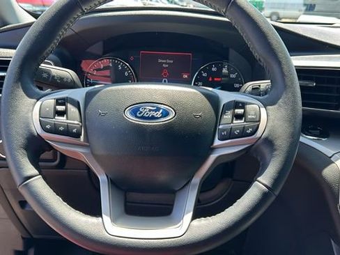 Certified 2023 Ford Explorer XLT w/ Equipment Group 202A AWD/4WD image 21