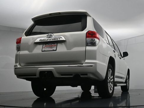 Used 2011 Toyota 4Runner Limited AWD/4WD image 37