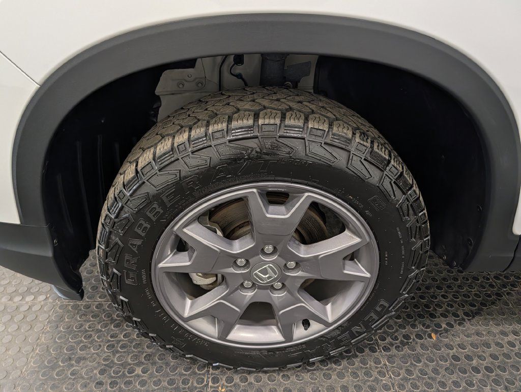 Used 2024 Honda Passport TrailSport image 7