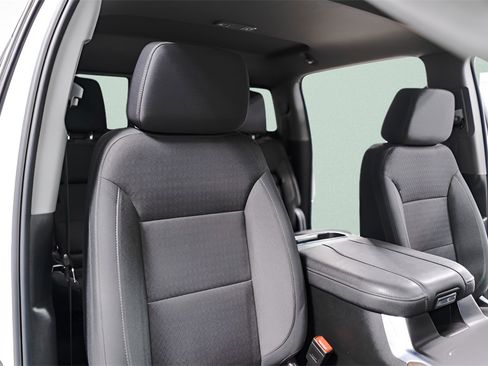 Used 2024 Chevrolet Silverado 2500 LT w/ Z71 Sport Edition image 36