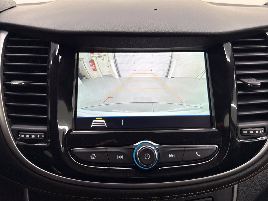 Used 2018 Chevrolet Trax LS FWD image 21