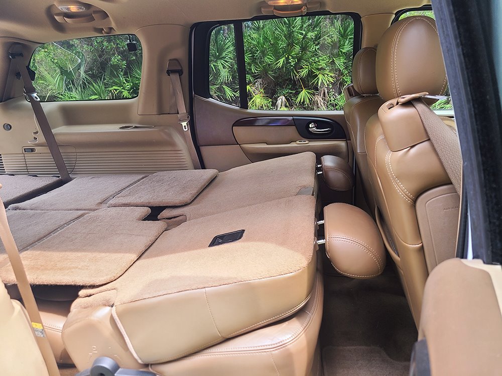 Used 2003 GMC Envoy XL SLT RWD image 25