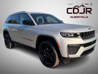 New 2026 Jeep Grand Cherokee Limited w/ Limited Altitude Package