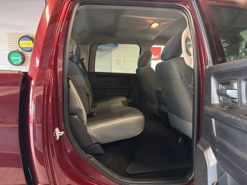 Used 2016 RAM 3500 Tradesman w/ Chrome Appearance Group image 27