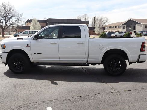 Used 2020 RAM 2500 Laramie w/ Night Edition image 9