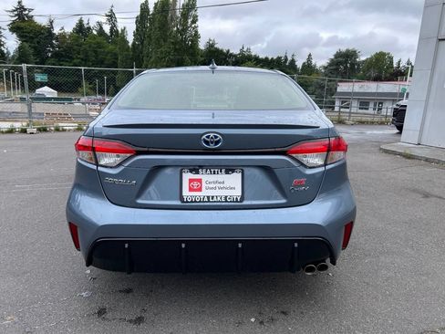 Used 2025 Toyota Corolla SE w/ SE Premium Package AWD/4WD image 5