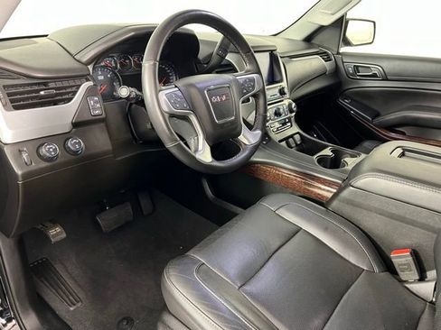 Used 2019 GMC Yukon SLT image 11