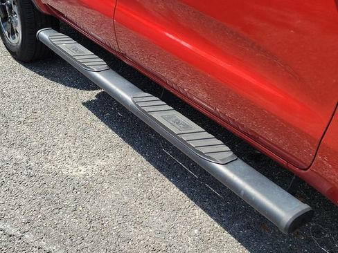 Used 2019 Ford Ranger XLT w/ Equipment Group 302A Luxury AWD/4WD image 9